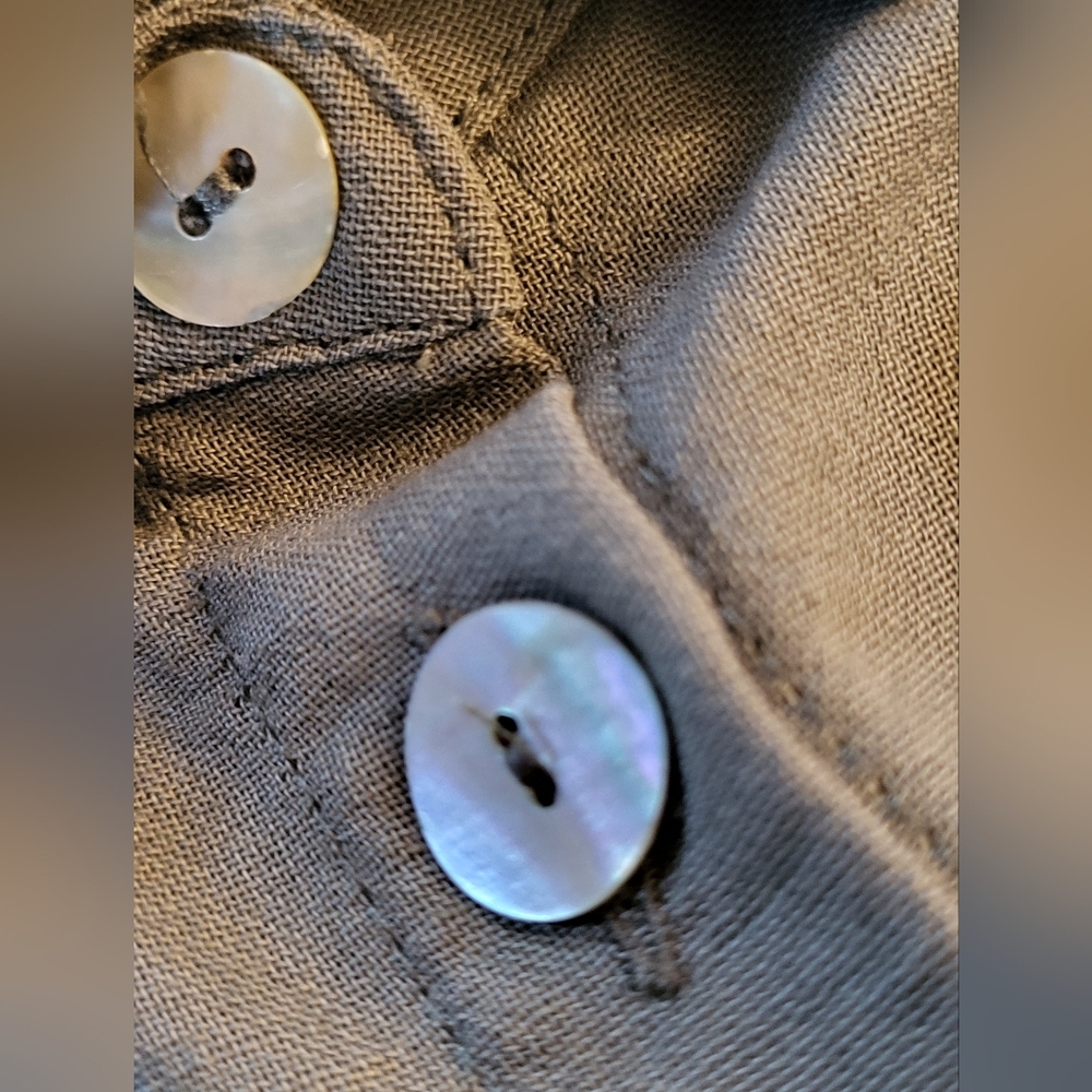 Geiger Collections Army Green Linen Short Sleeve Linen Blouse Size 42 (Size 12) - Picture 7 of 9